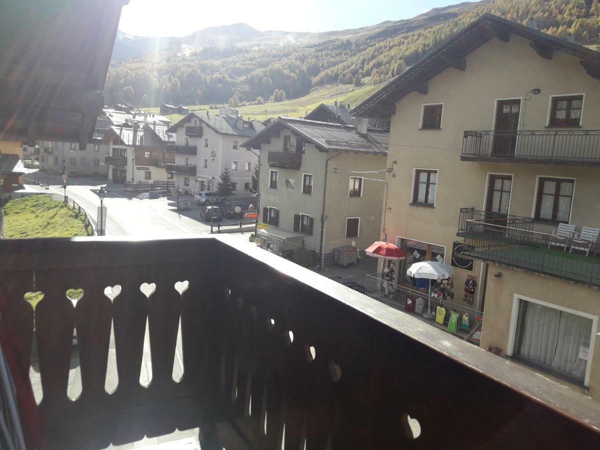 Bait Da Pizabela Hotell Livigno Exteriör bild